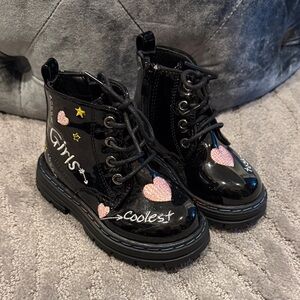 Black Girls' Boots with Pink Hearts